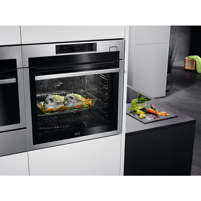 AEG - Pyrolytic oven - BSE772380M